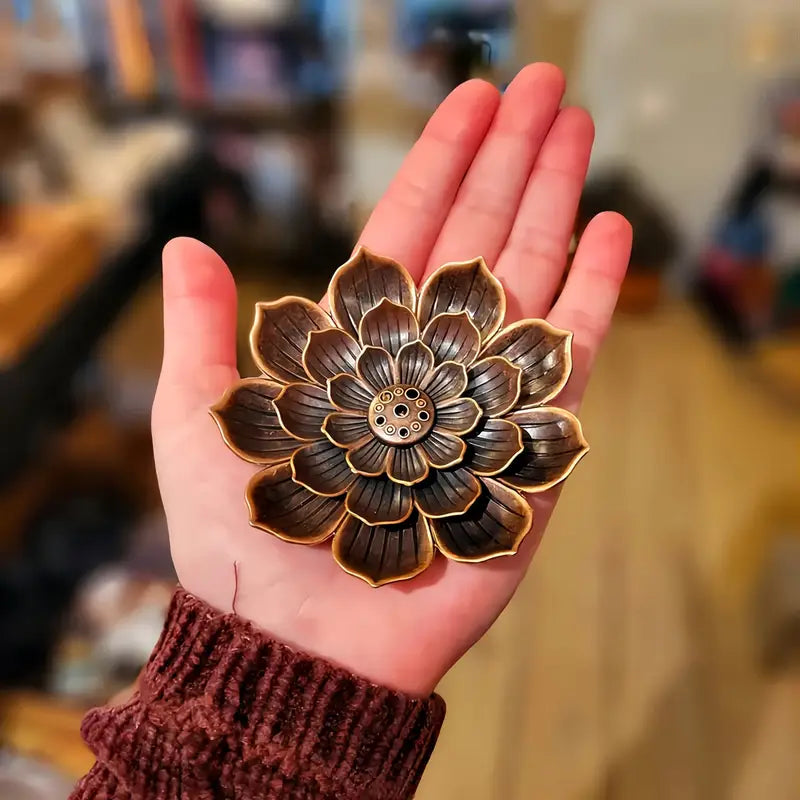 1pc Lotus-Shaped Metal Incense Burner
